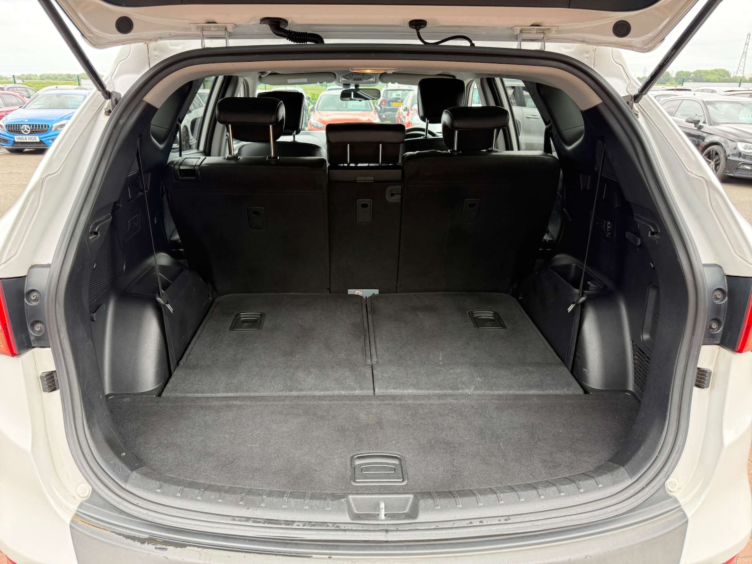 Used Hyundai Santa Fe 2012 for sale - 76287442: Photo 14