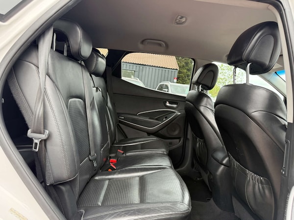 Used Hyundai Santa Fe 2012 for sale - 76287442: Photo 26