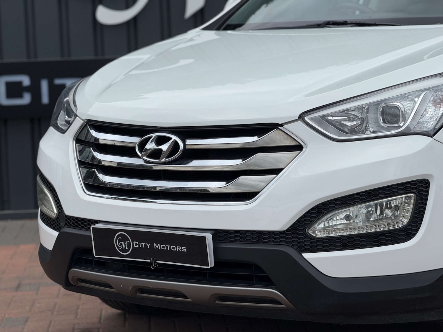 Used Hyundai Santa Fe 2012 for sale - 76287442: Photo 31