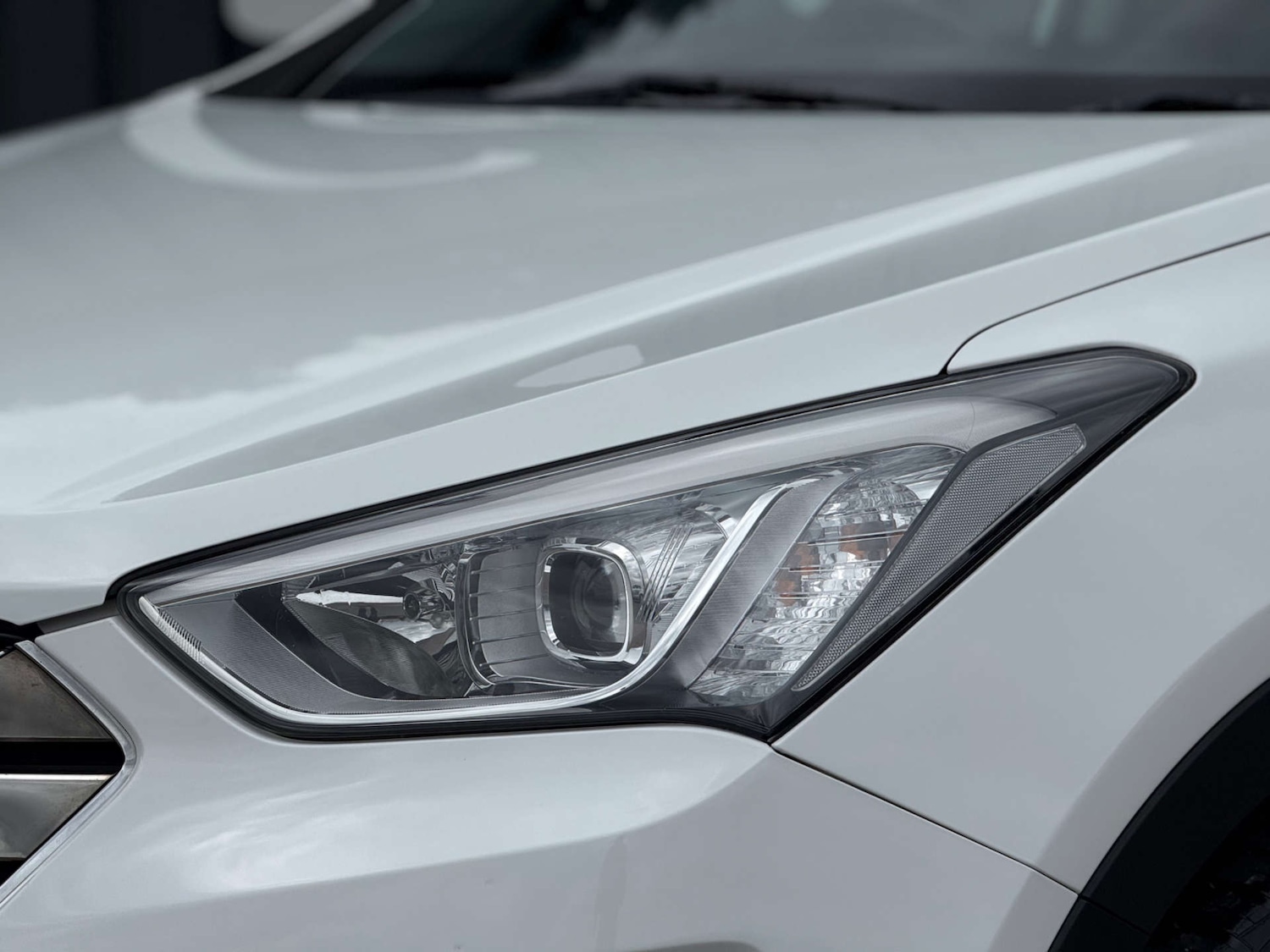 Used Hyundai Santa Fe 2012 for sale - 76287442: Photo 32