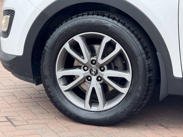 Used Hyundai Santa Fe 2012 for sale - 76287442: Photo 33