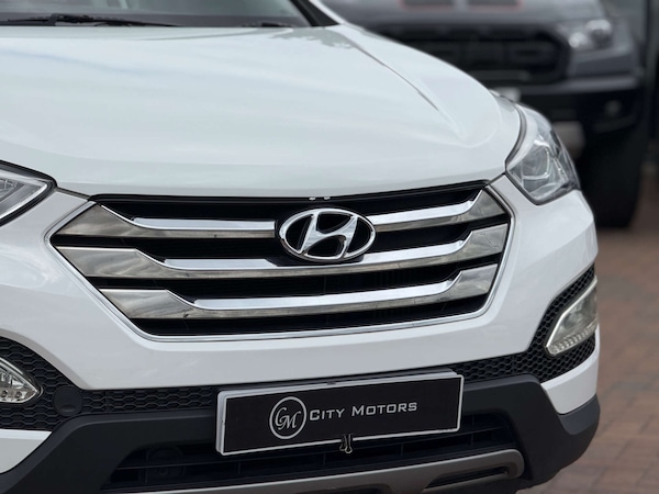 Used Hyundai Santa Fe 2012 for sale - 76287442: Photo 9
