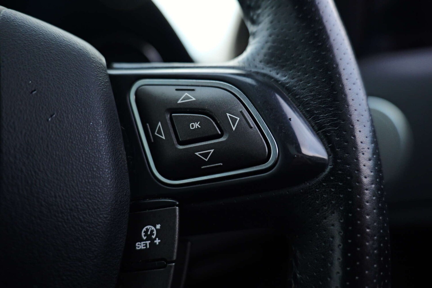 Used Land Rover Range Rover Evoque 2011 for sale - 76569725: Photo 29