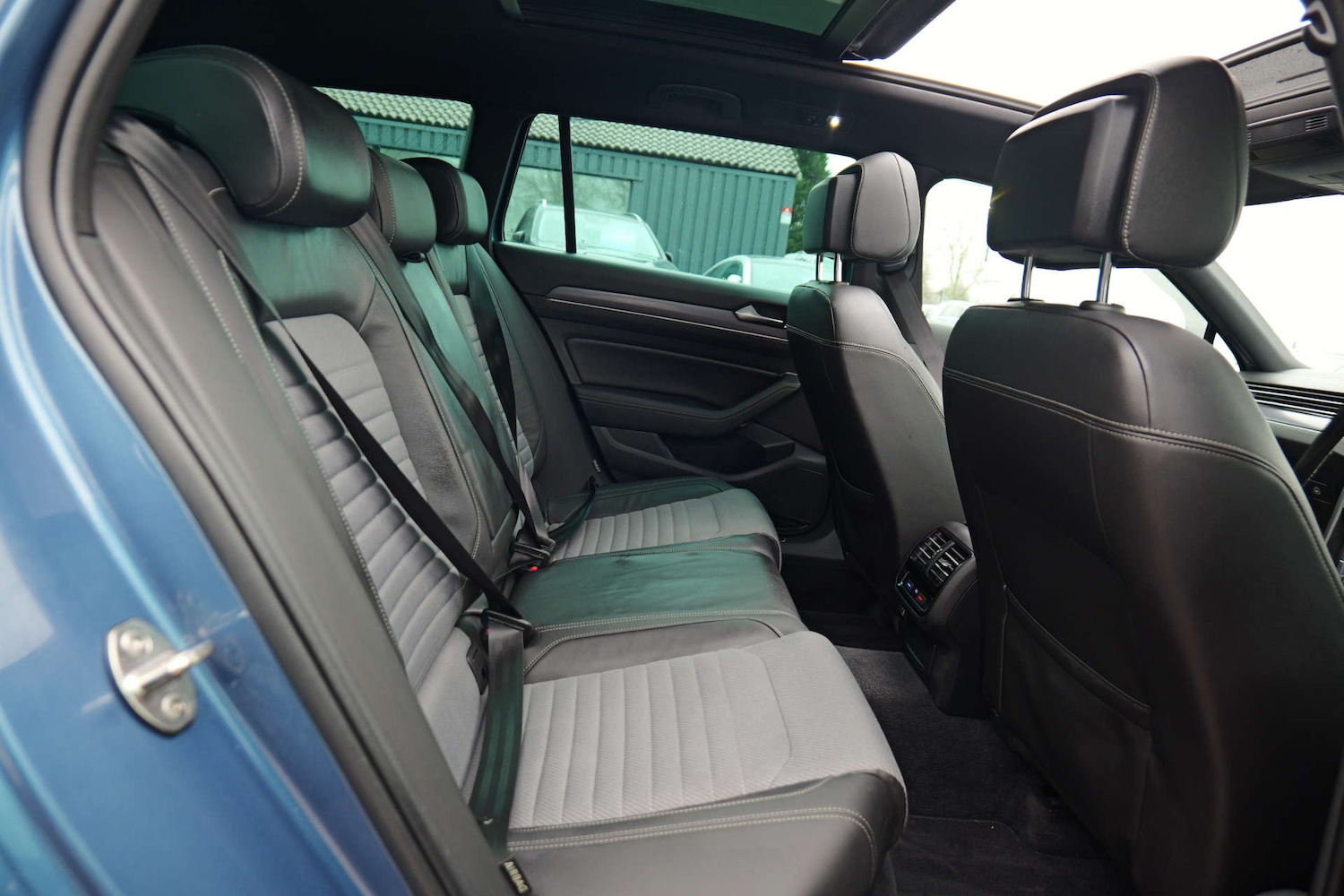 Used Volkswagen Passat 2017 for sale - 77170358: Photo 39