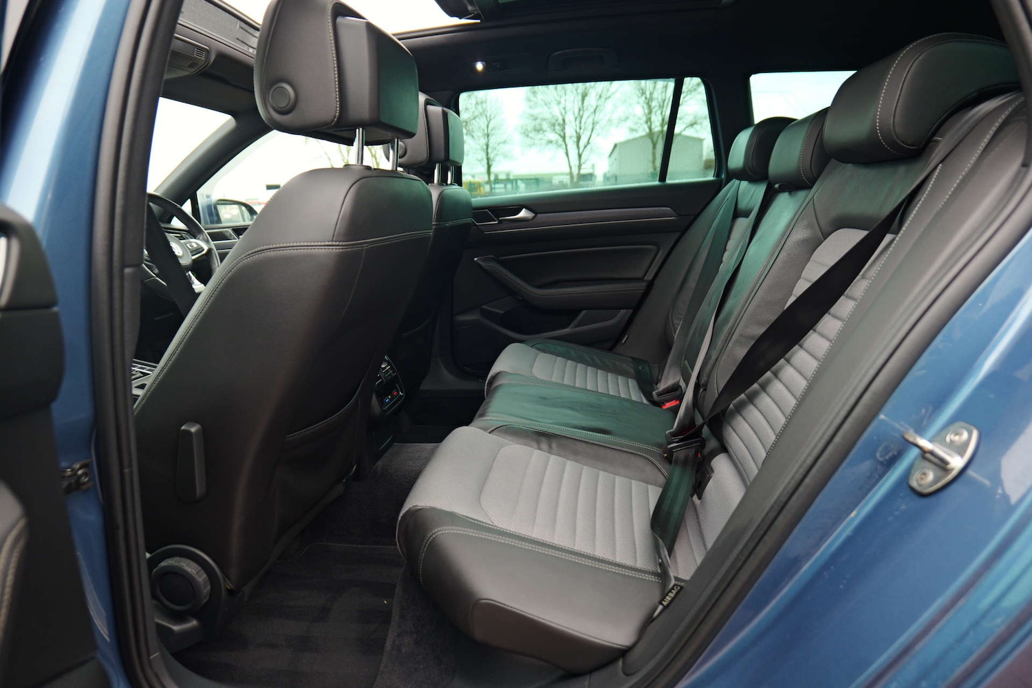 Used Volkswagen Passat 2017 for sale - 77170358: Photo 42