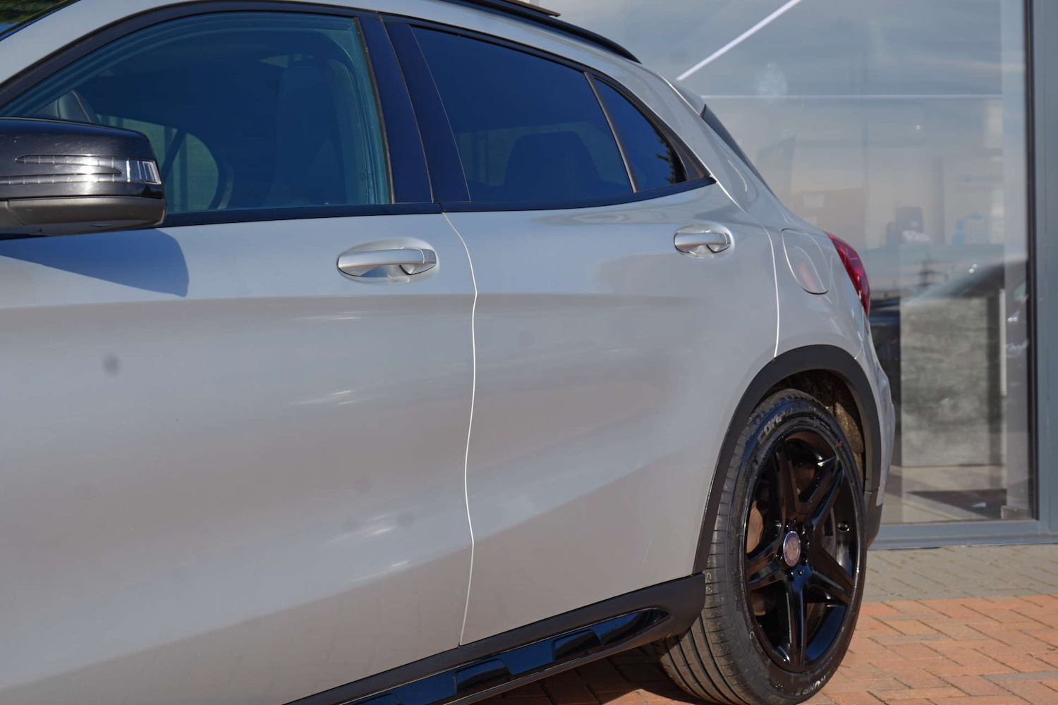 Used Mercedes-Benz GLA 2014 for sale - 76412613: Photo 2