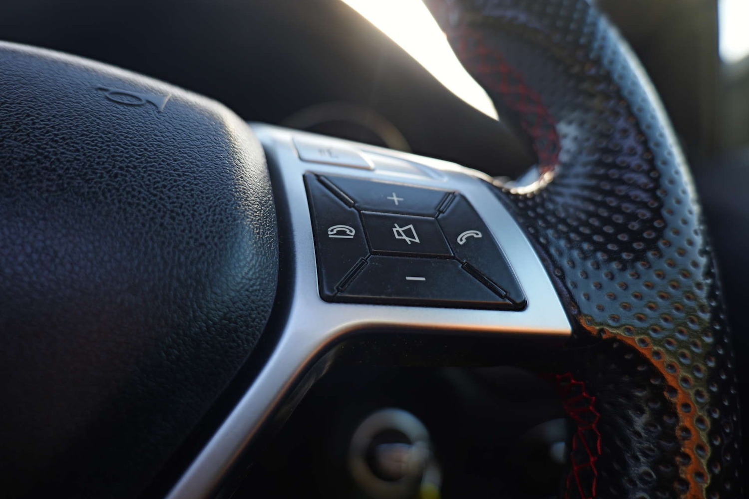 Used Mercedes-Benz GLA 2014 for sale - 76412613: Photo 59