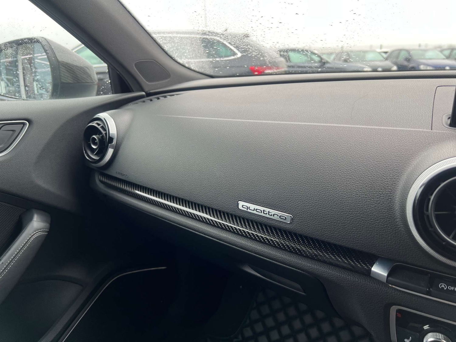 Used Audi RS3 2015 for sale - 77690673: Photo 6