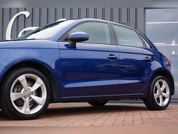 Used Audi A1 2015 for sale - 76507214: Photo