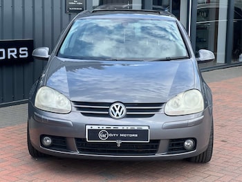 Used Volkswagen Golf 2005 for sale - 78962052: Photo
