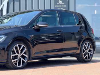 Used Volkswagen Golf 2018 for sale - 74993401: Photo