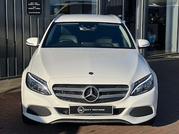 Used Mercedes-Benz C Class 2018 for sale - 77888877: Photo