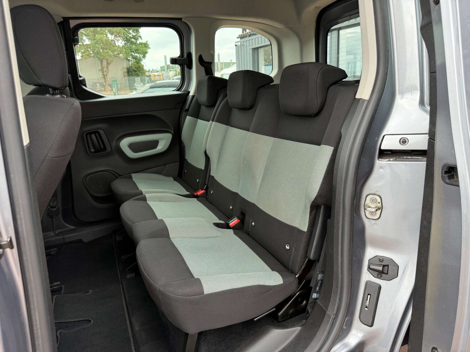 Vehicle 31