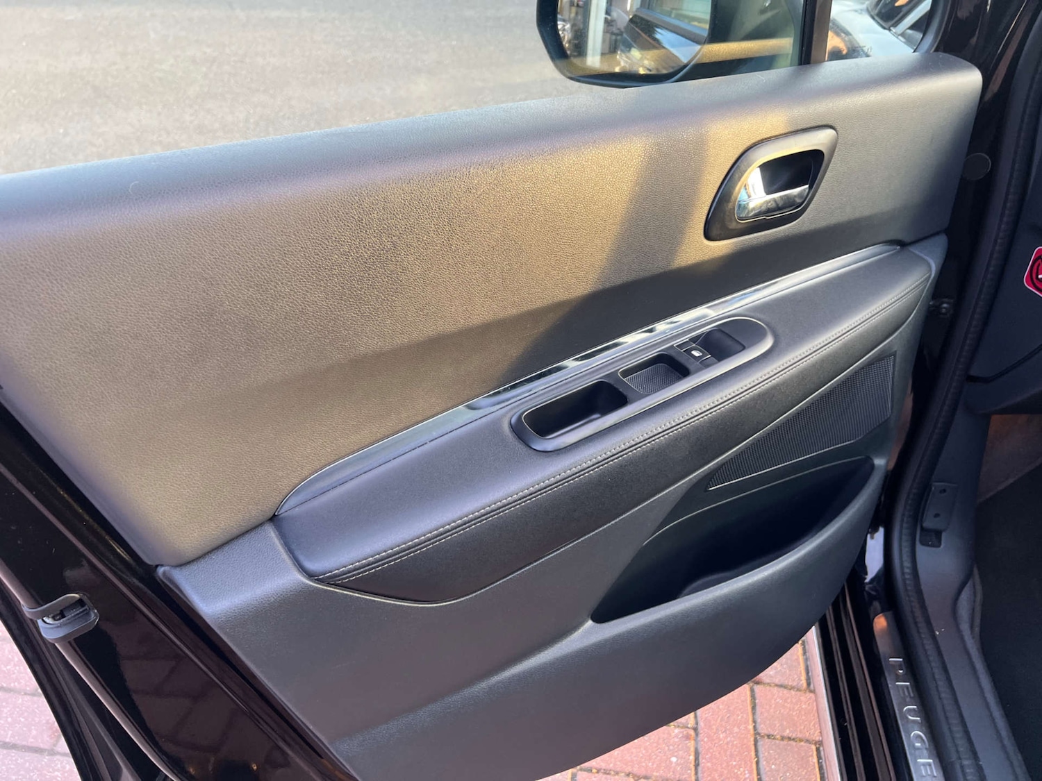 Used Peugeot 3008 2017 for sale - 77653003: Photo 40