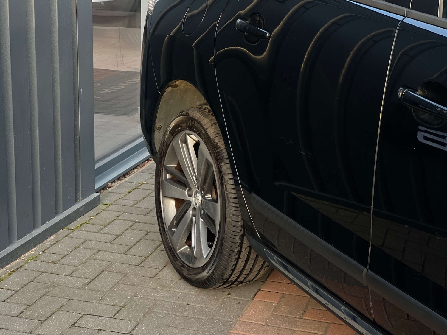 Used Peugeot 3008 2017 for sale - 77653003: Photo 46