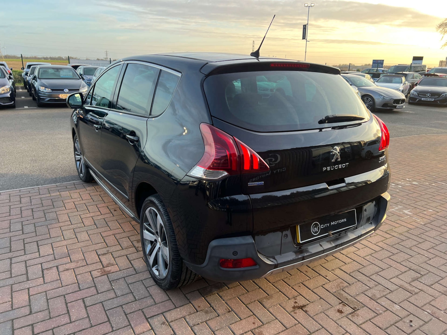 Used Peugeot 3008 2017 for sale - 77653003: Photo 9