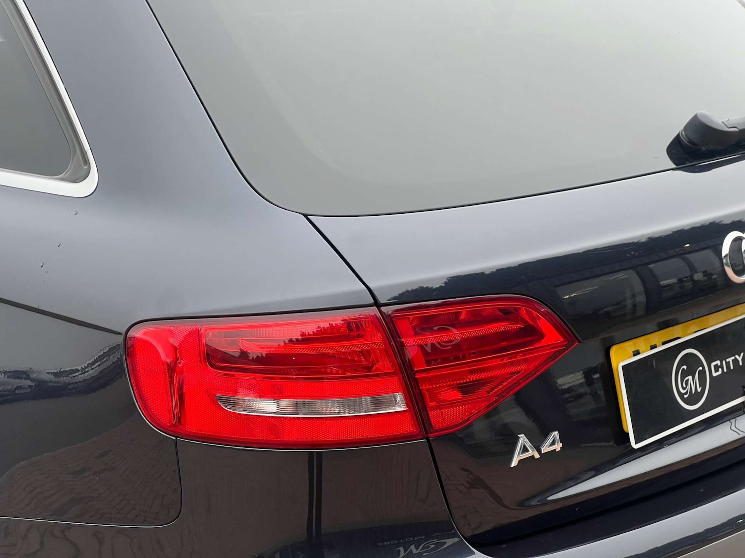 Used Audi A4 2013 for sale - 77603982: Photo 10