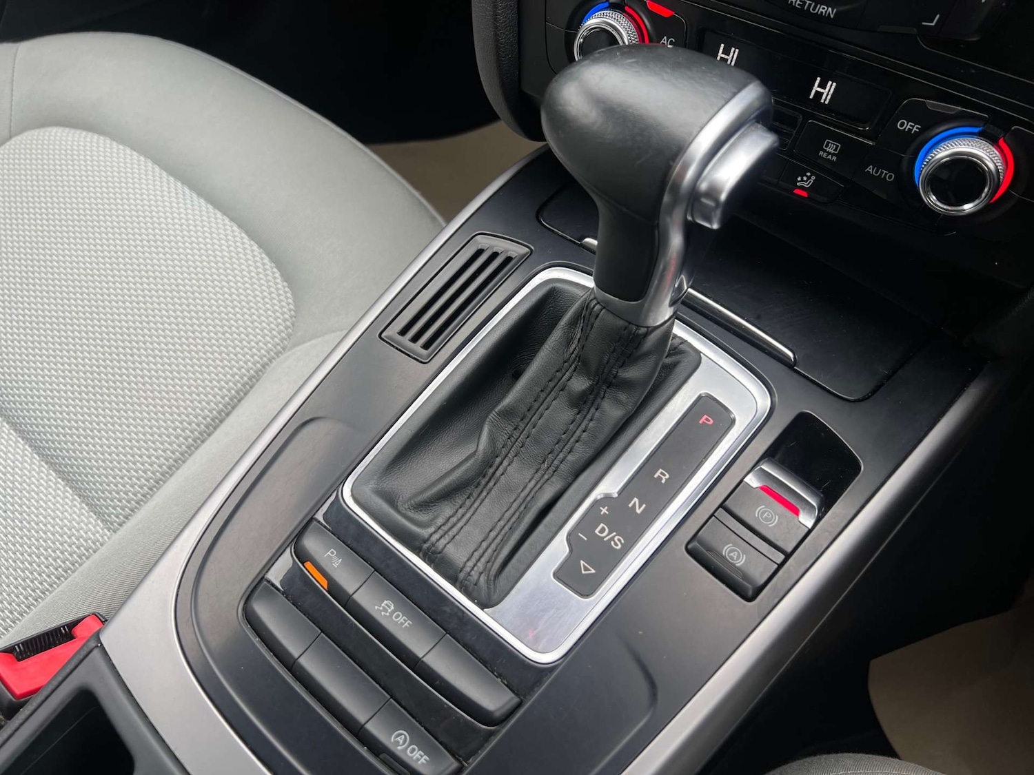 Used Audi A4 2013 for sale - 77603982: Photo 20