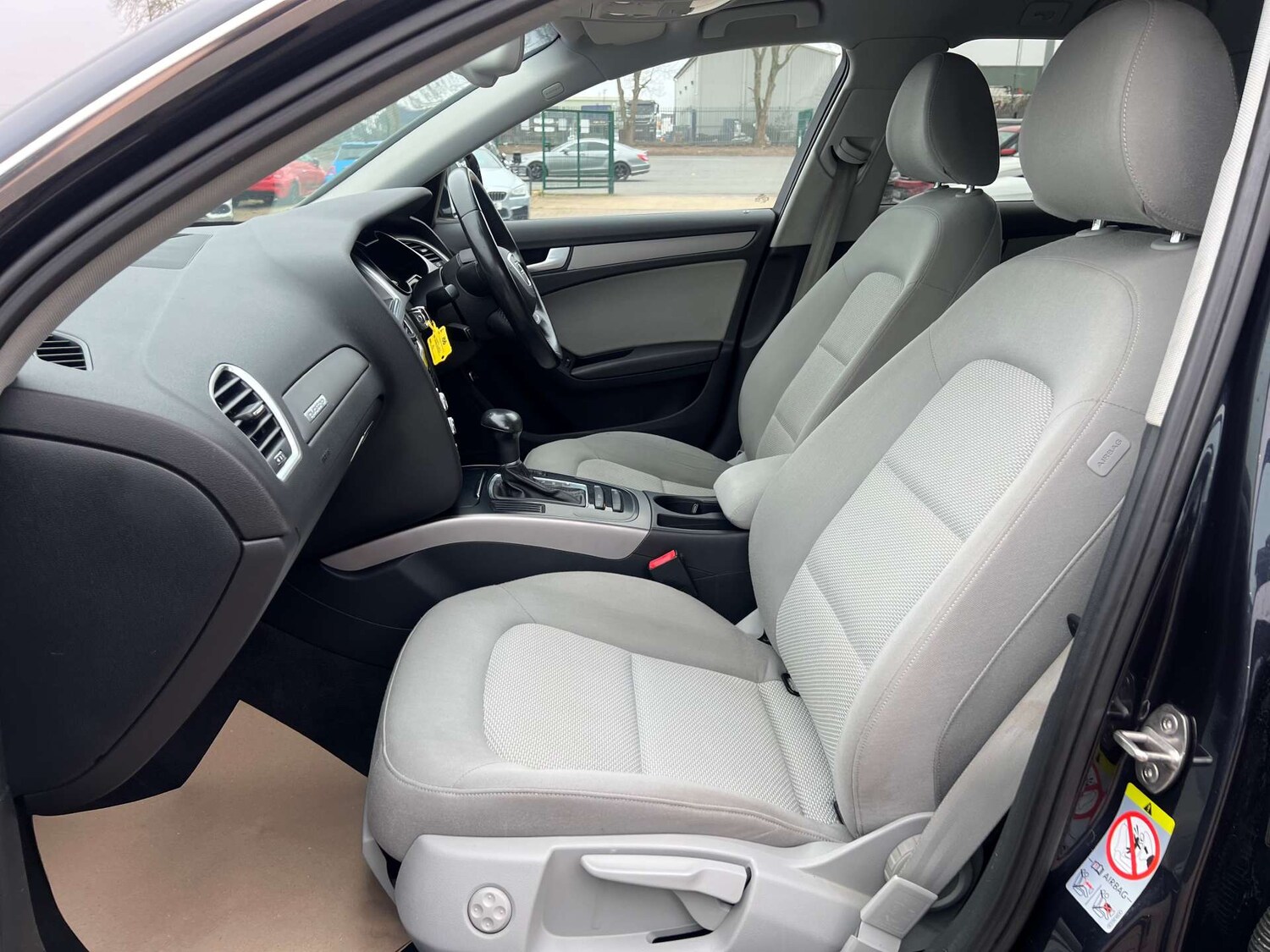 Used Audi A4 2013 for sale - 77603982: Photo 41