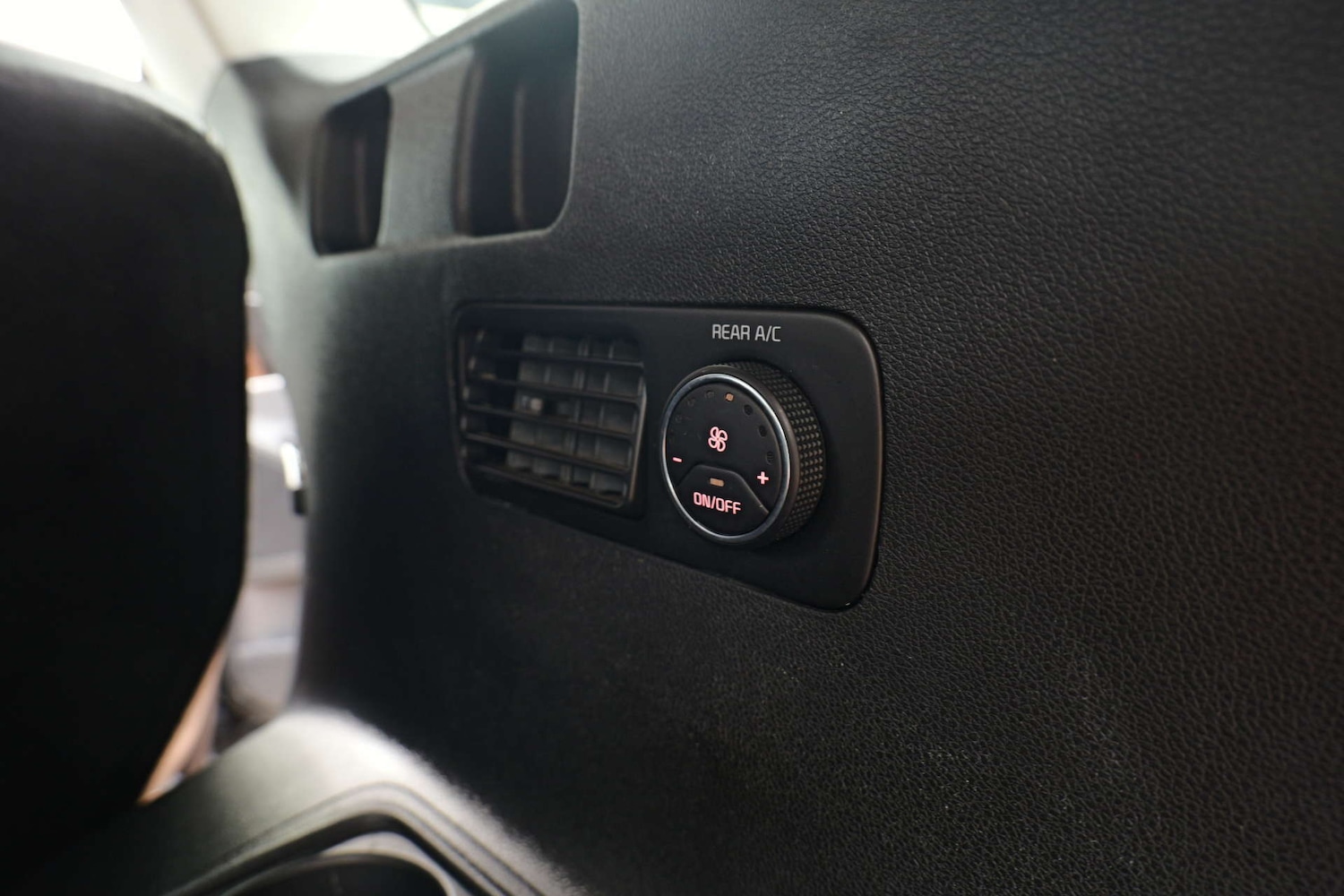 Used Kia Sorento 2018 for sale - 76547253: Photo 35