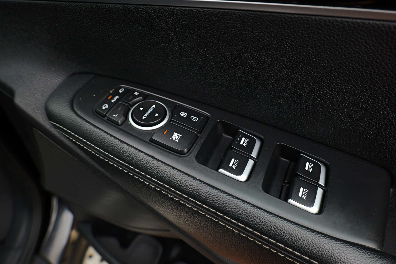 Used Kia Sorento 2018 for sale - 76547253: Photo 38