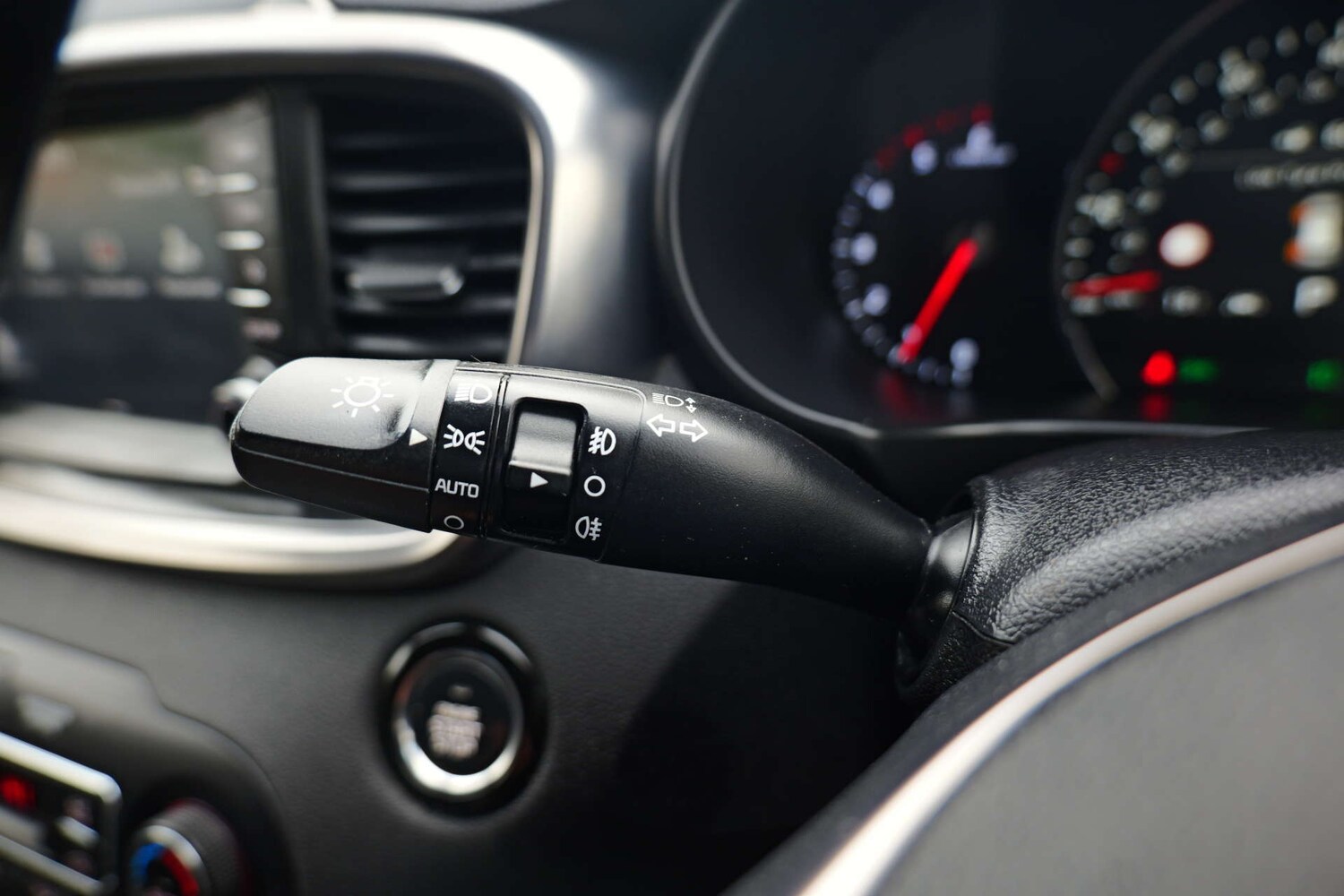 Used Kia Sorento 2018 for sale - 76547253: Photo 40