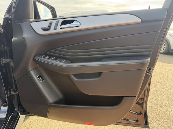 Used Mercedes-Benz M-Class 2015 for sale - 76210020: Photo 24