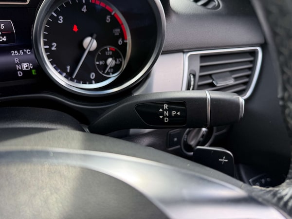 Used Mercedes-Benz M-Class 2015 for sale - 76210020: Photo 32