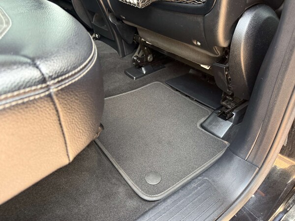 Used Mercedes-Benz M-Class 2015 for sale - 76210020: Photo 43