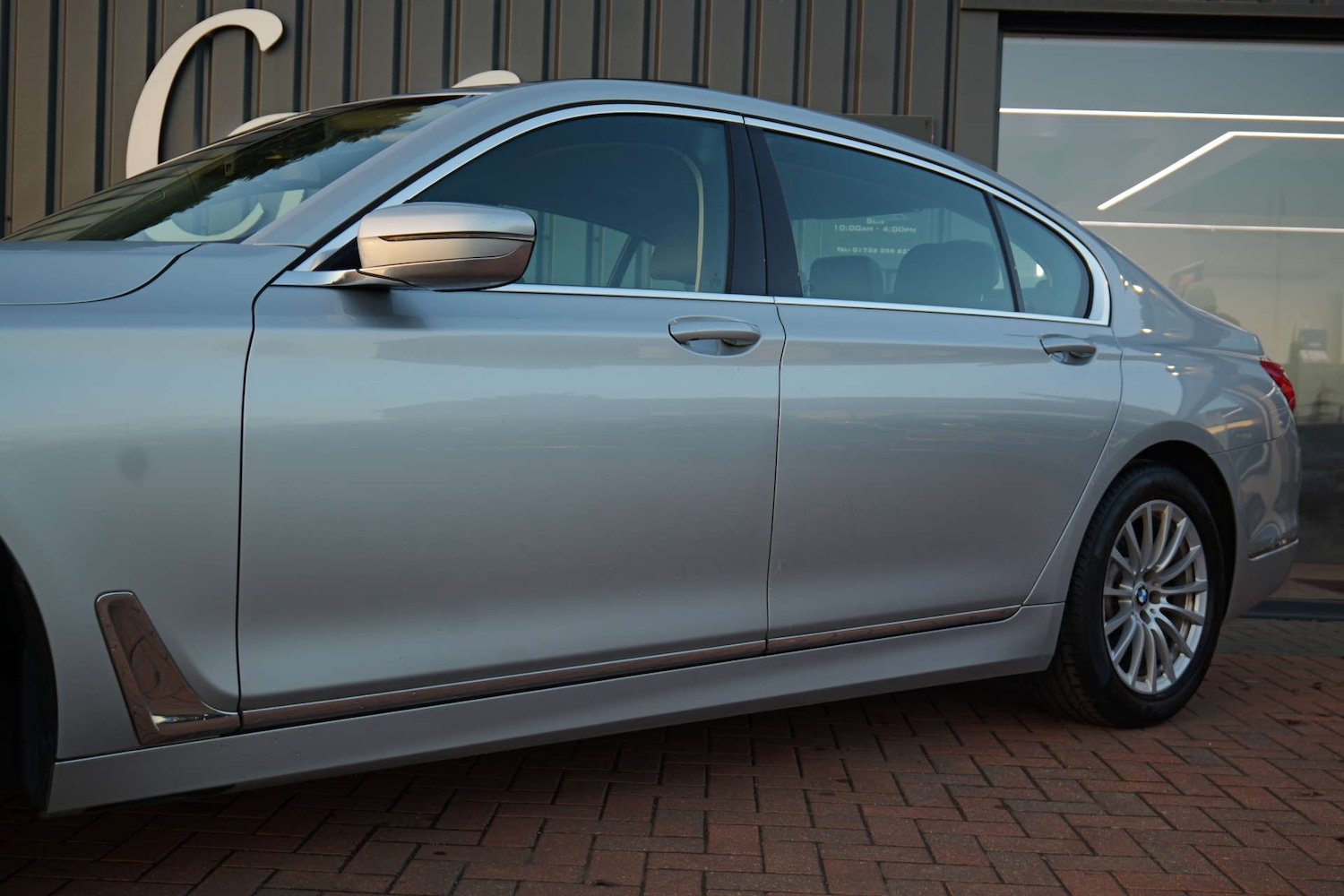 Used BMW 7 Series 2016 for sale - 76884363: Photo 2