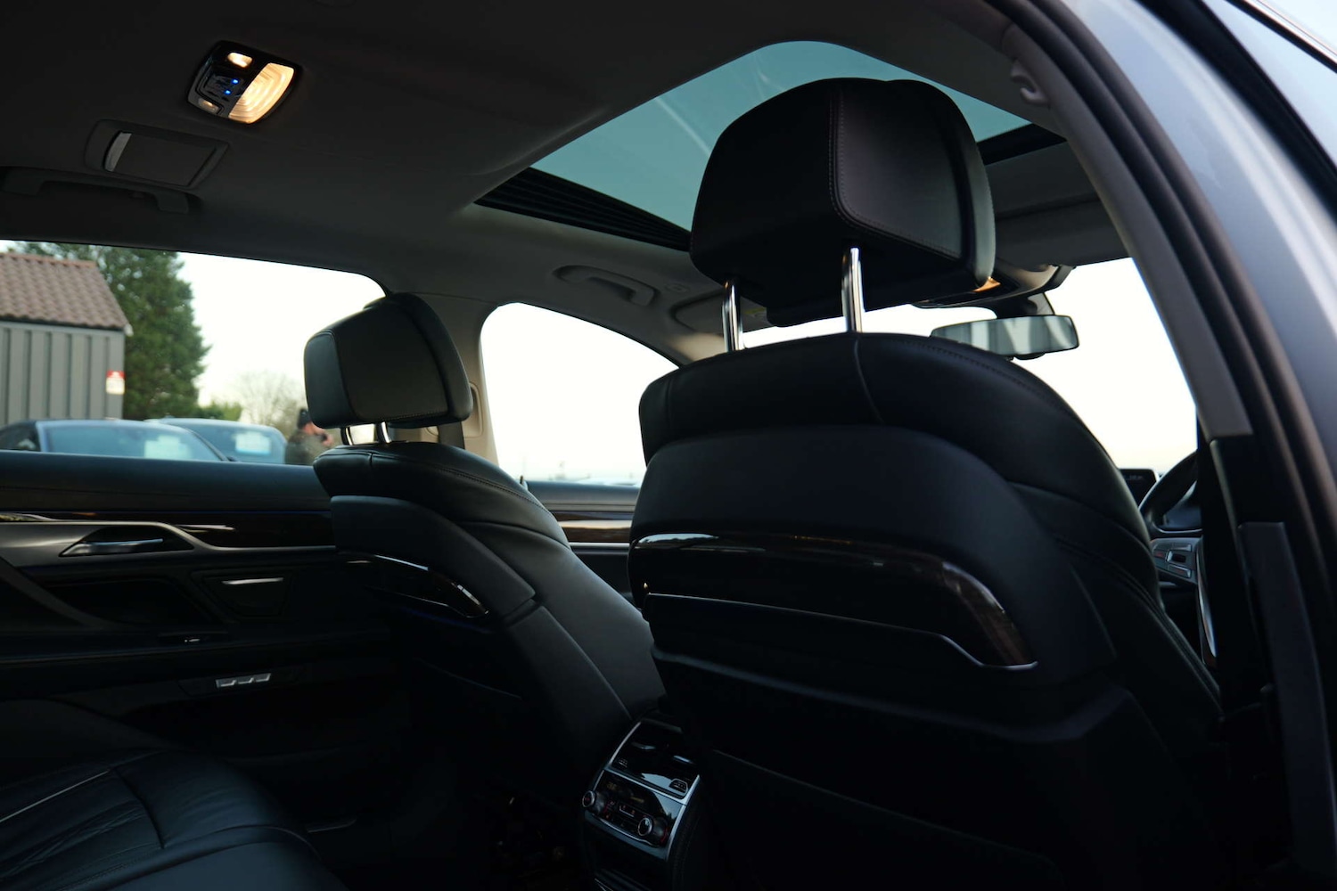 Used BMW 7 Series 2016 for sale - 76884363: Photo 44