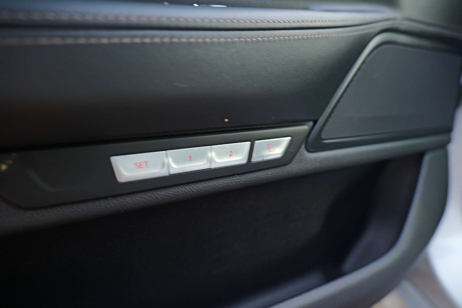 Used BMW 7 Series 2016 for sale - 76884363: Photo 68