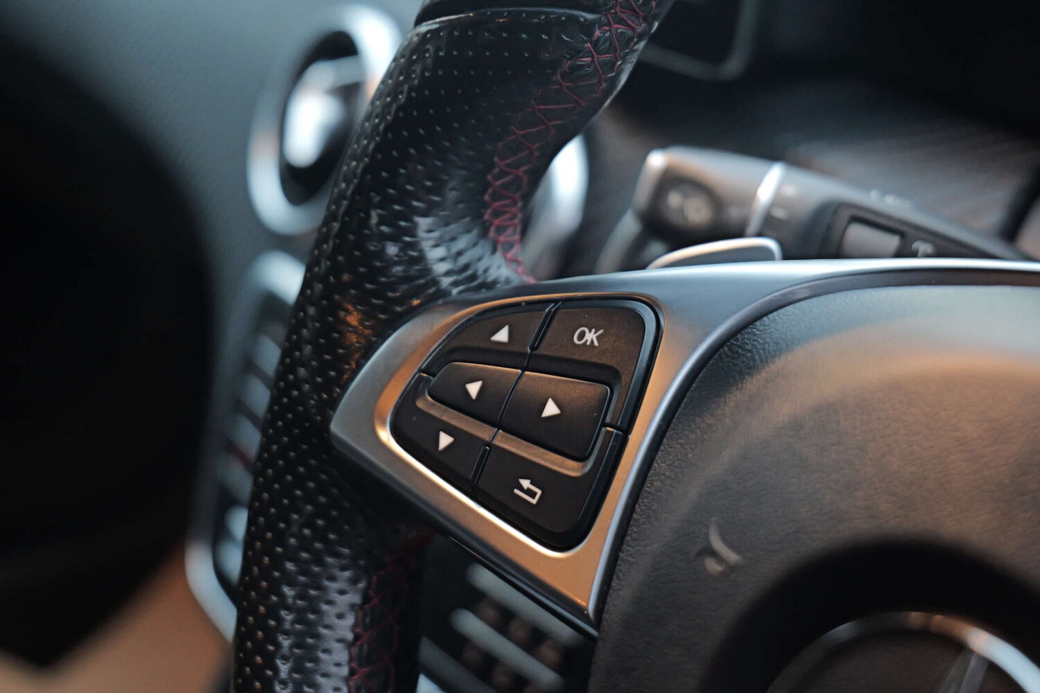 Used Mercedes-Benz A-Class 2017 for sale - 77368278: Photo 25