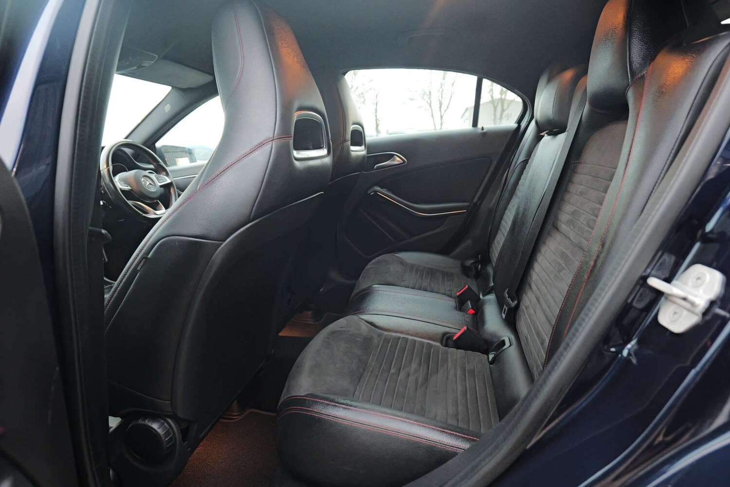 Used Mercedes-Benz A-Class 2017 for sale - 77368278: Photo 38