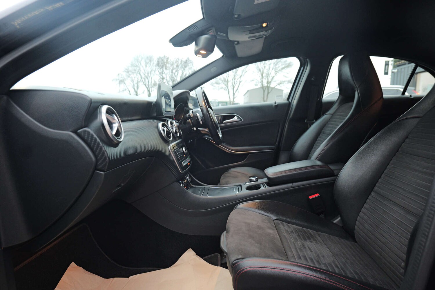 Used Mercedes-Benz A-Class 2017 for sale - 77368278: Photo 42