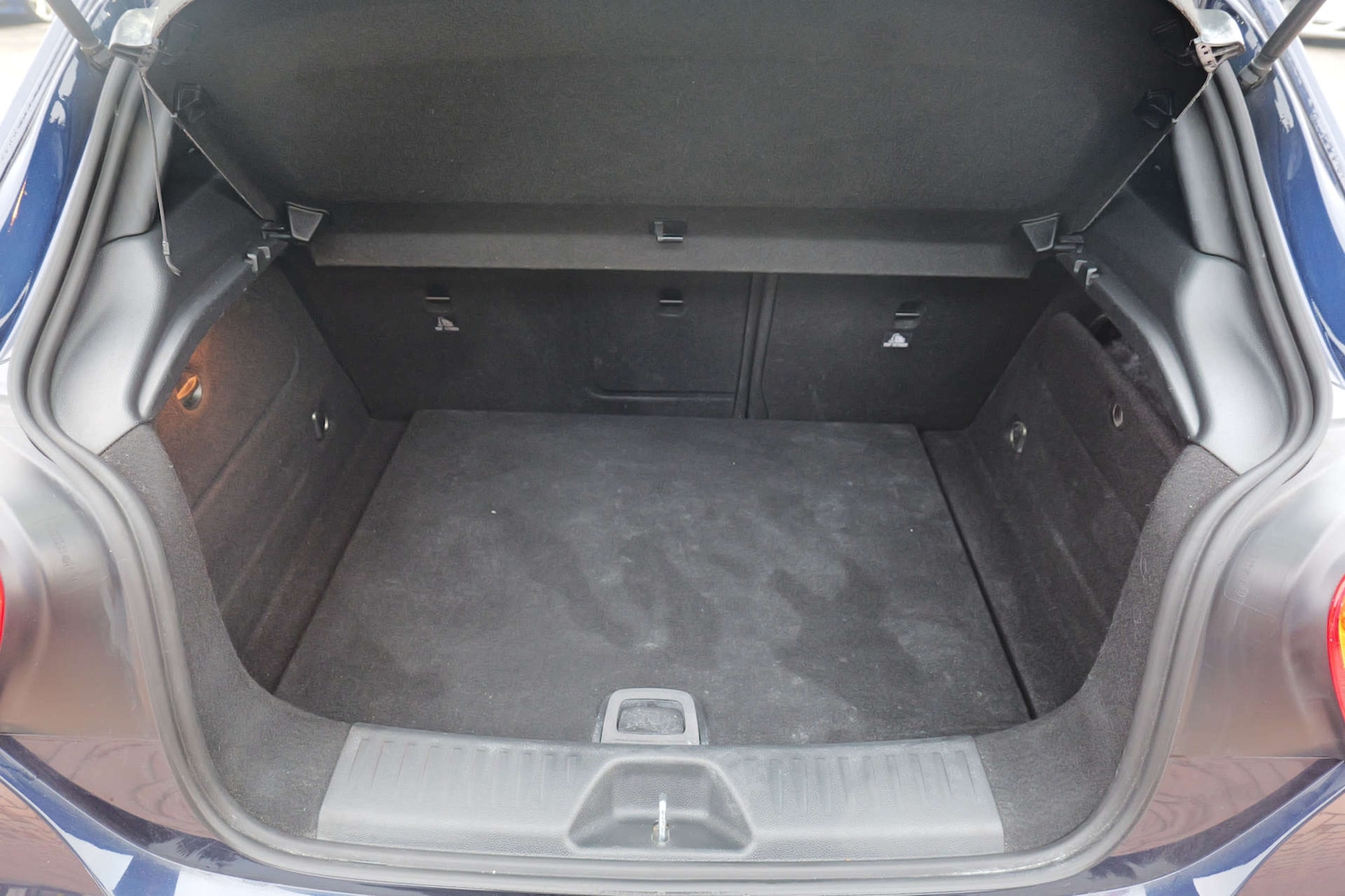 Used Mercedes-Benz A-Class 2017 for sale - 77368278: Photo 9