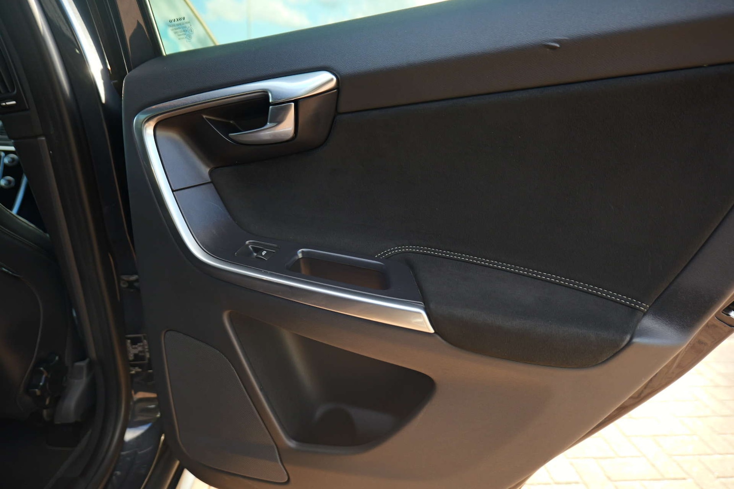 Used Volvo XC60 2017 for sale - 77261383: Photo 14