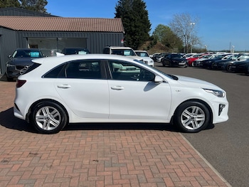 Used Kia Ceed 2019 for sale - 78557901: Photo