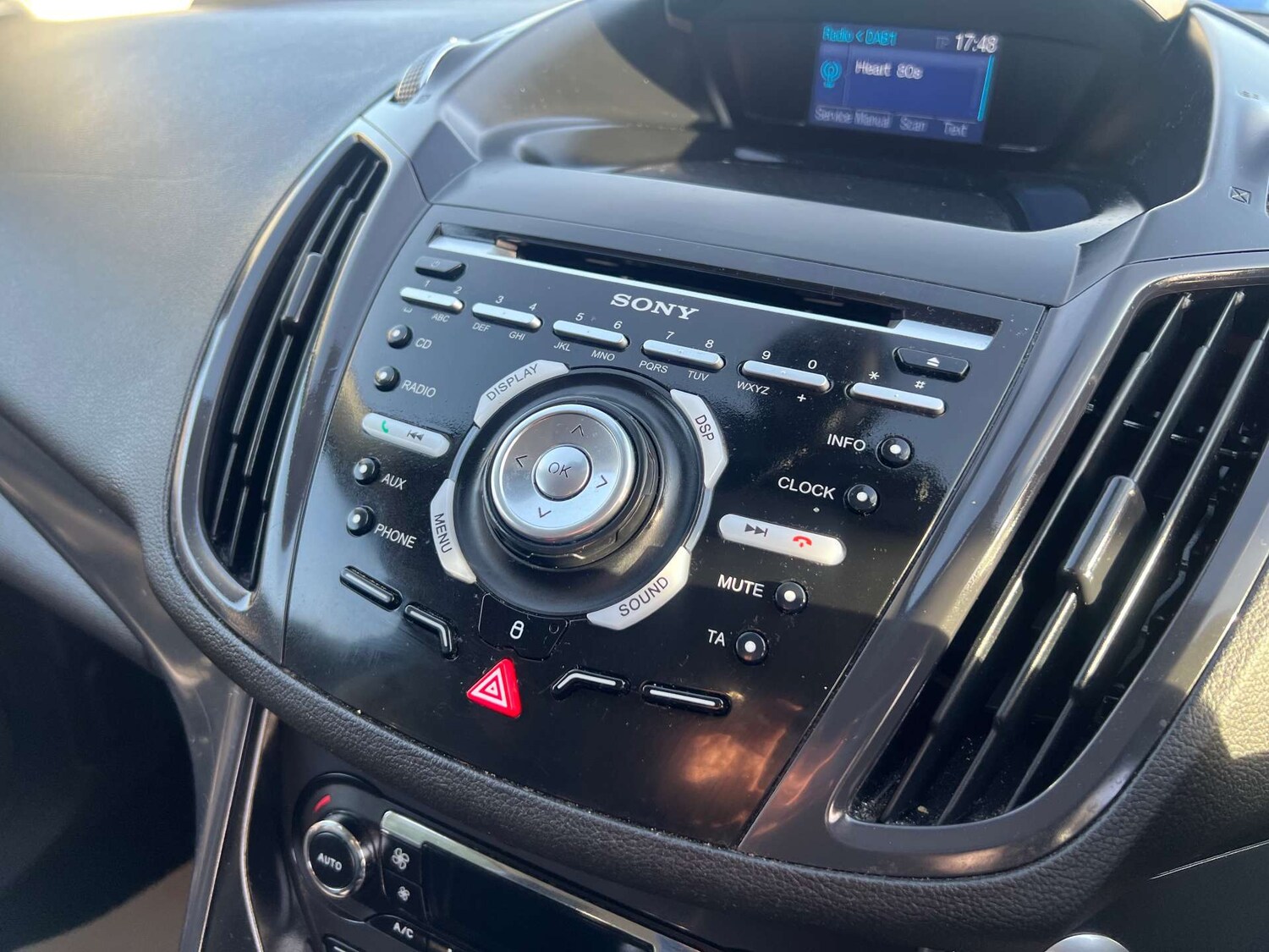 Used Ford Kuga 2013 for sale - 78111260: Photo 17