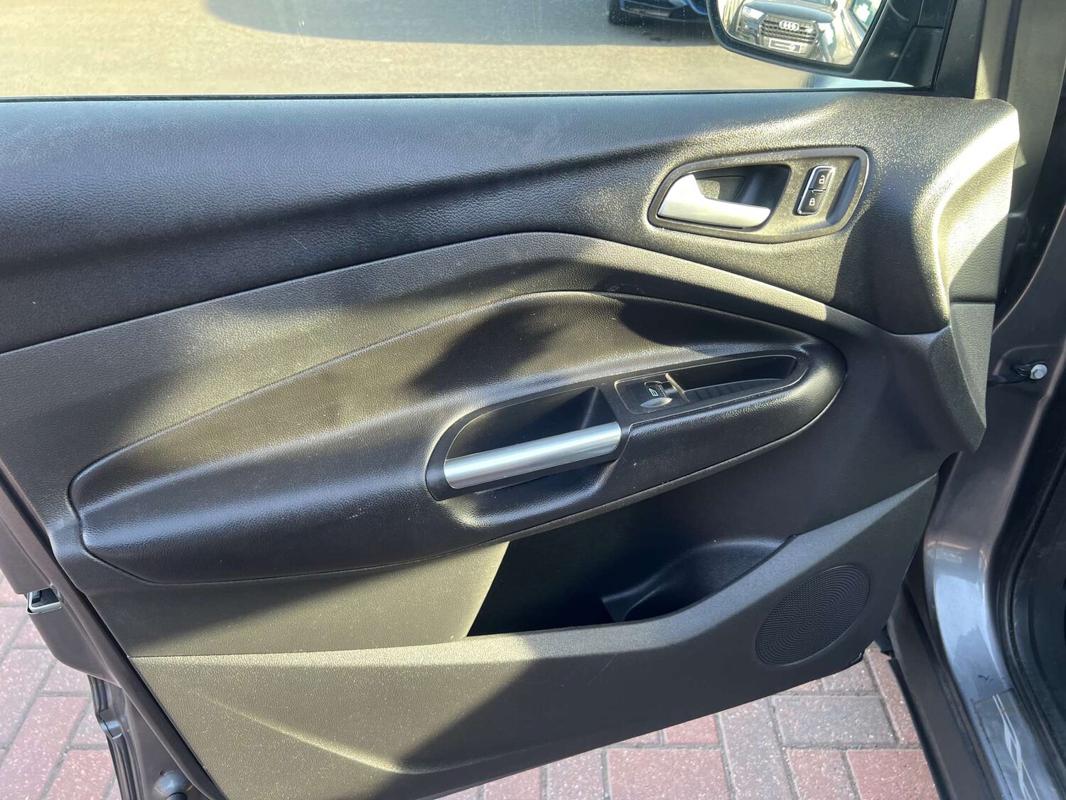 Used Ford Kuga 2013 for sale - 78111260: Photo 32