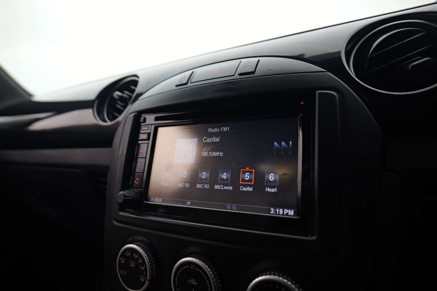 Used Mazda MX-5 2015 for sale - 76412617: Photo 34