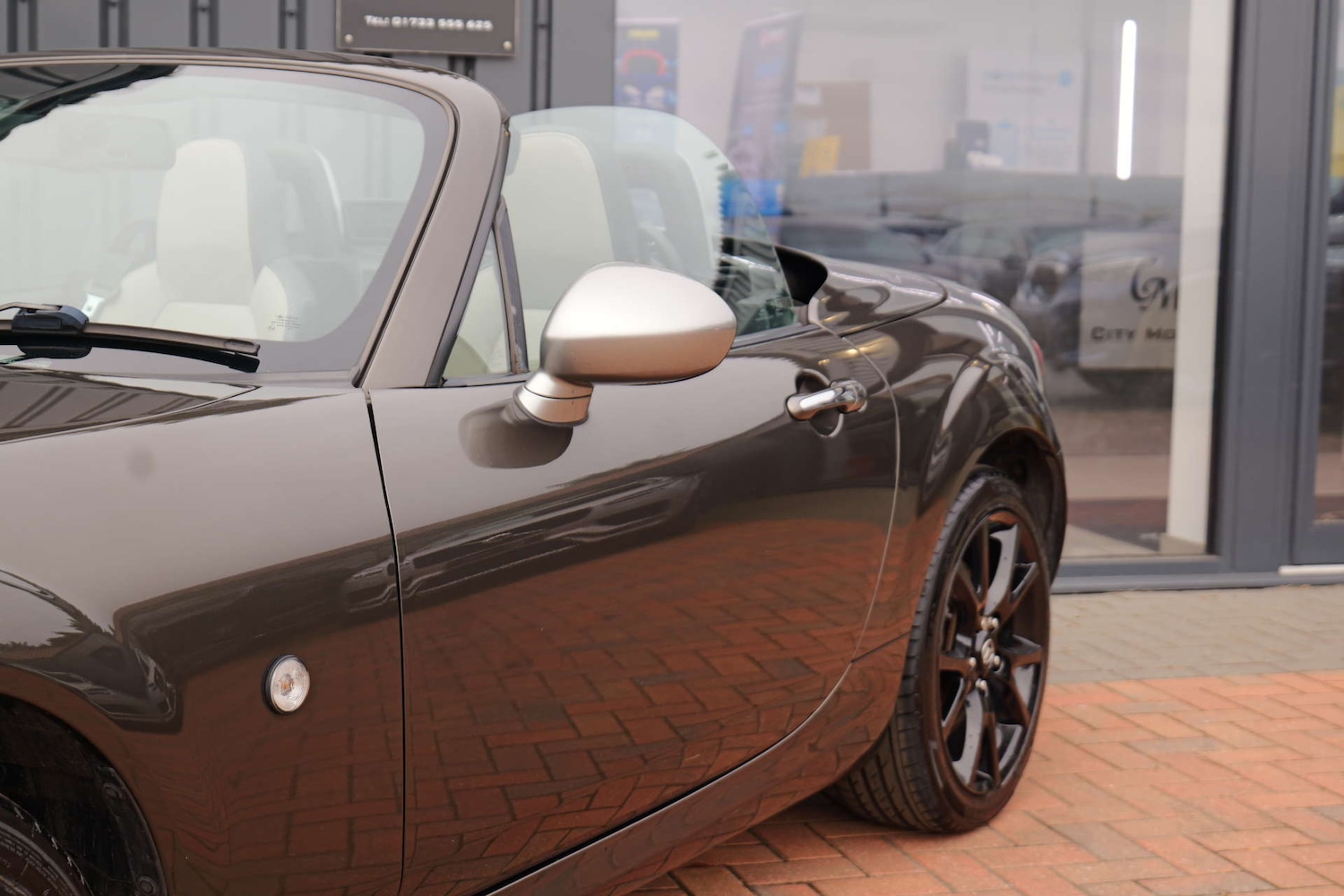 Used Mazda MX-5 2015 for sale - 76412617: Photo 4