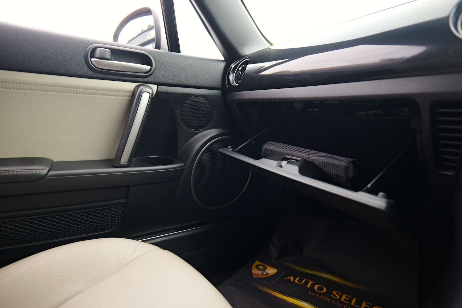 Used Mazda MX-5 2015 for sale - 76412617: Photo 46