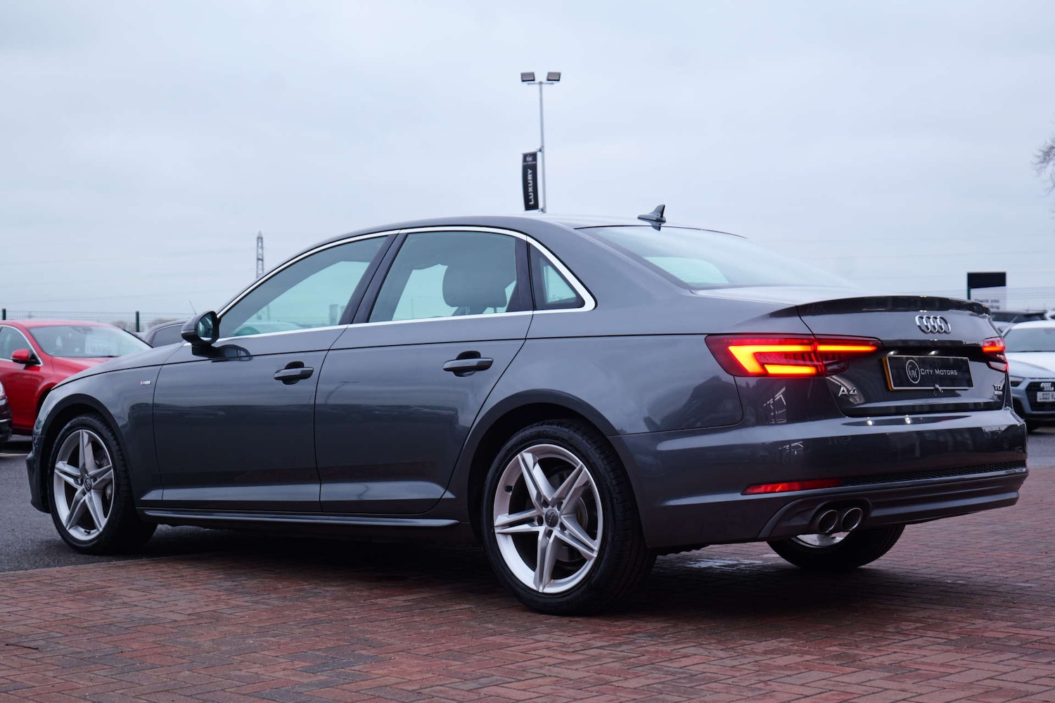 Used Audi A4 2018 for sale - 76533578: Photo 11