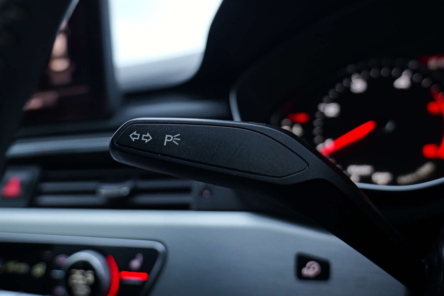 Used Audi A4 2018 for sale - 76533578: Photo 36