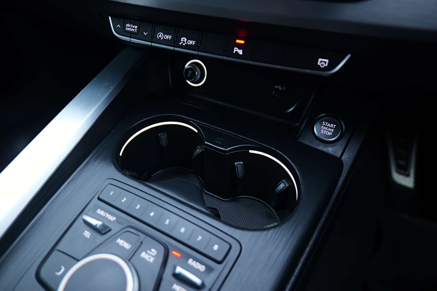 Used Audi A4 2018 for sale - 76533578: Photo 41