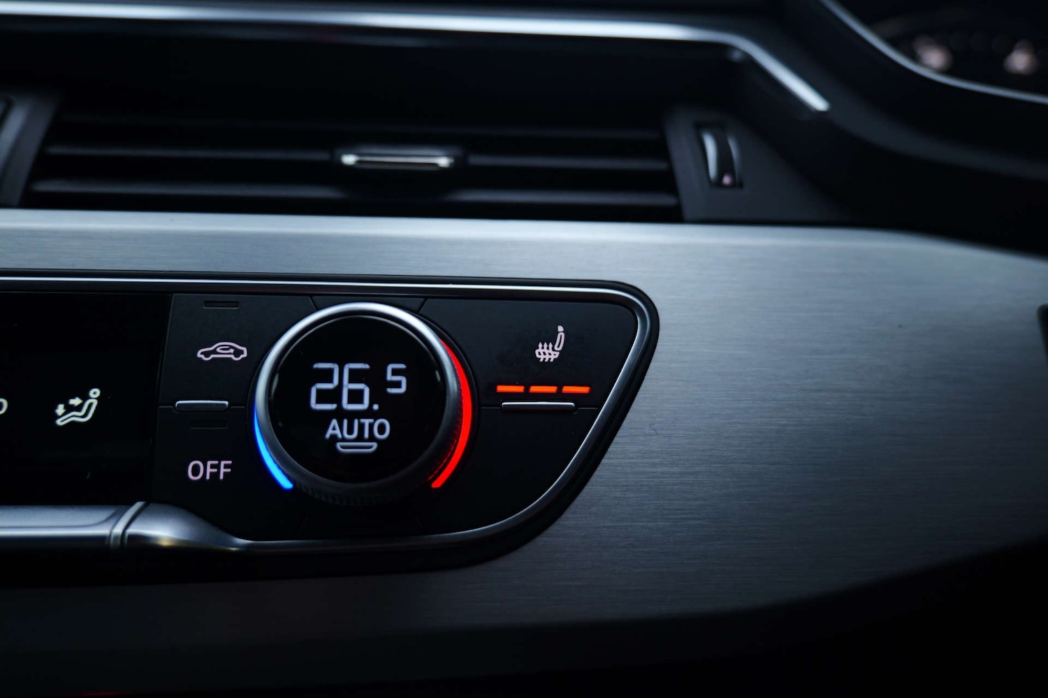 Used Audi A4 2018 for sale - 76533578: Photo 42