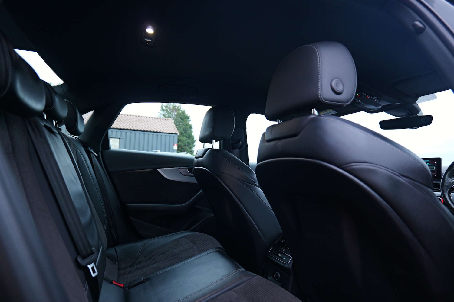 Used Audi A4 2018 for sale - 76533578: Photo 55