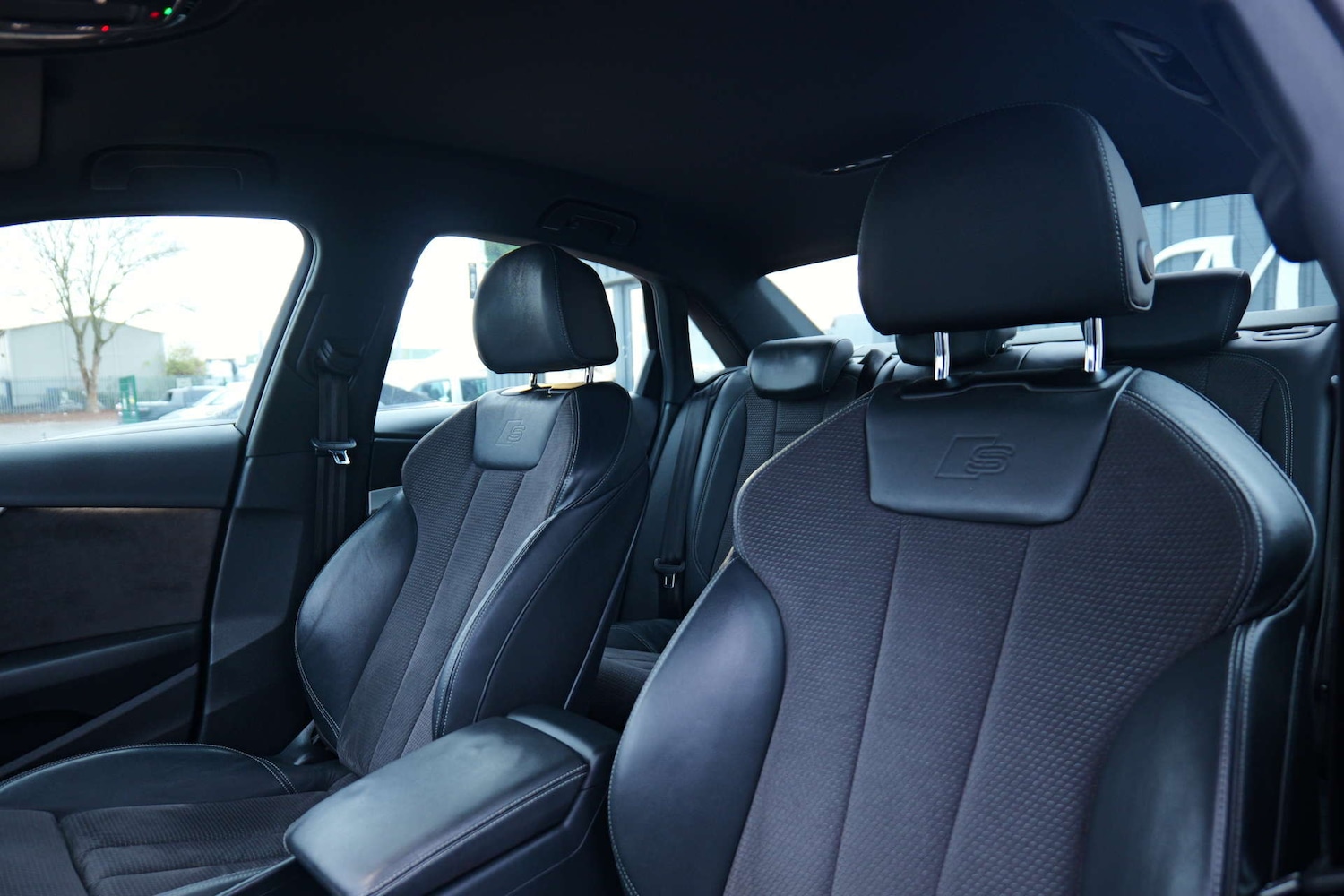 Used Audi A4 2018 for sale - 76533578: Photo 69