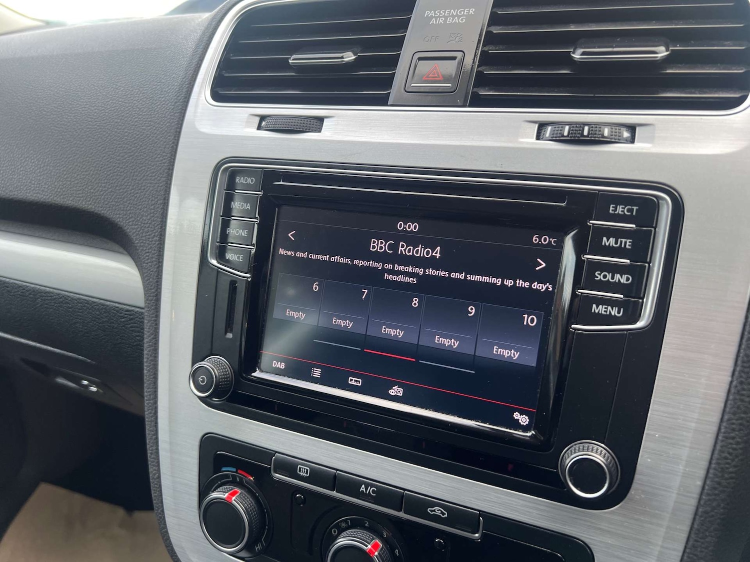 Used Volkswagen Scirocco 2015 for sale - 78027760: Photo 24